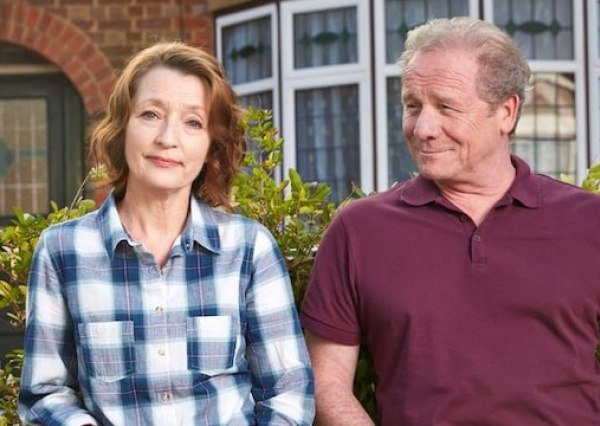 «Мама» / Mum: британский сериал на вечер о семье, горе и тихой любви