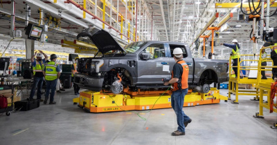 Ford вернул инженеров-ветеранов после провала ставки на ИИ
